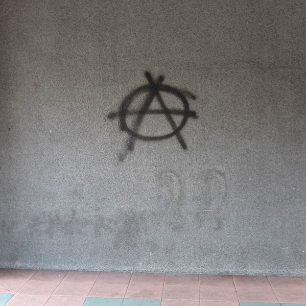 bukit_bintang_tag_anarchie